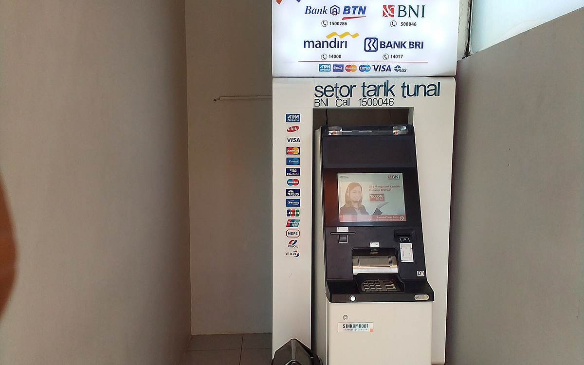 Mesin ATM bank di Indonesia